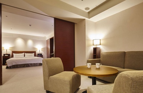 Zhonghe Hotel | Family Hotel Taipei