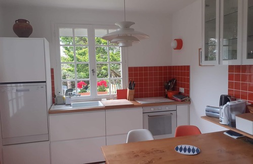 Saint-Martin de Brehal House | Family house for 10 people, 3 minutes walk from the beach