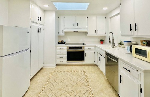 Simi Valley House | Family House in Simi