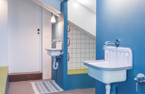 Quartier Saint-Ambroise Apartment | Family loft in the heart of Paris - 10 beds
