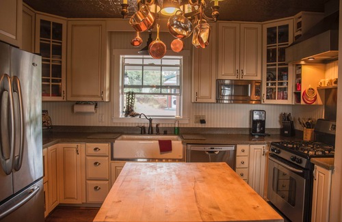 Williams House | Family Memories Made Here.Amazing Views, Comfy Beds, Cozy Decor, Secluded!