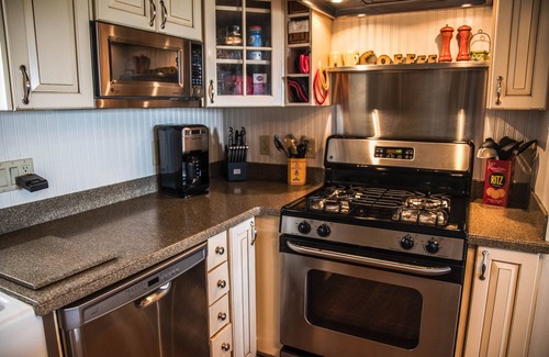 Williams House | Family Memories Made Here.Amazing Views, Comfy Beds, Cozy Decor, Secluded!