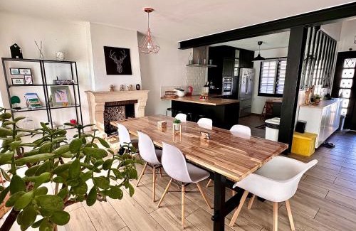 Chennevieres-sur-Marne House | Family Oasis with 3 bedrooms near Paris