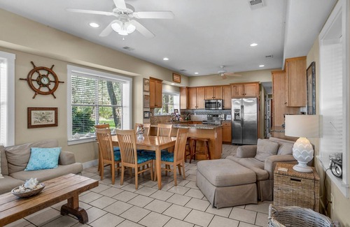 Saint Helena Island House | Family Paradise on Lands End - Private Dock