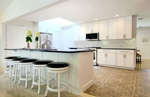 Hampton Bays House | Family/pet friendly home in Hamptons w. Fire pit, pool, close to beaches/dining.