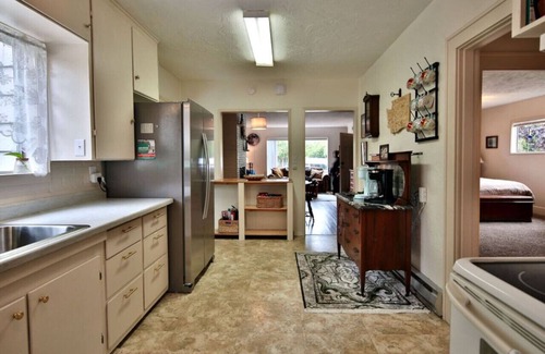 Port Angeles East House | Family & Pet Friendly w/fire pit & close to town