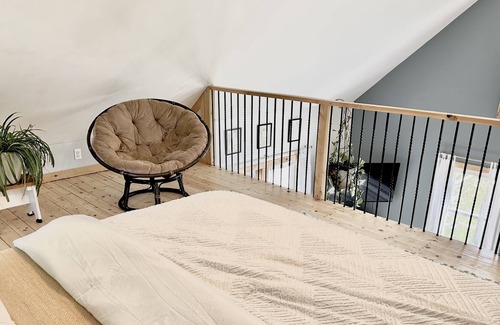 West Burke House | Family & Pet Friendly Cozy Single Family Home In Burke