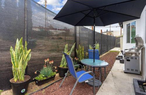 Eagle Rock Apartment | Family/pet friendly home near Hollywood & Pasadena