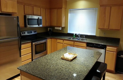 Leavenworth House | FAMILY & PET FRIENDLY LEAVENWORTH CHALET JUST MINUTES FROM DOWNTOWN LEAVENWORTH