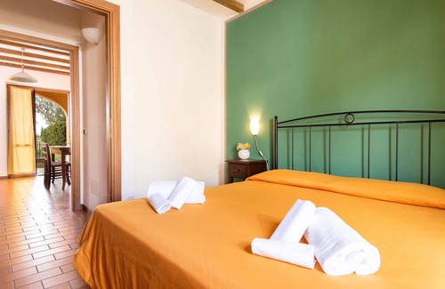 Suvereto Apartment | Family Pool Suvereto Bilo Ground 2