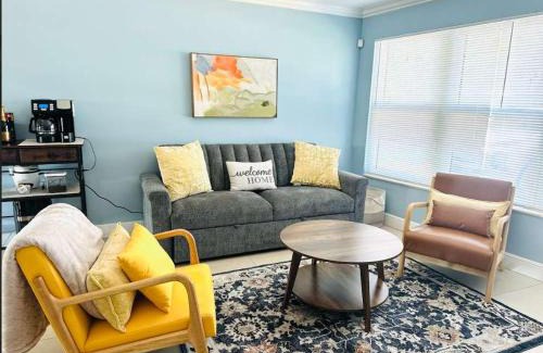 Pompano Beach House | Family-Ready 3 BDR Oasis Near Pompano Beach