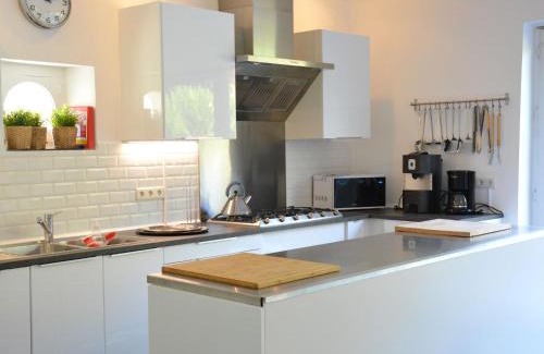 Anhee House | Family Retreat, Forested Anhée