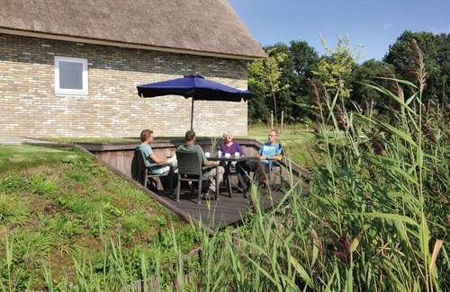 Tynaarlo House | Family Retreat with Garden