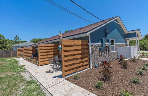 Englewood East House | Family Reunion in Florida