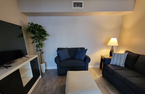 West Shore Apartment | Family sized condo near to Sawgrass mall, Fort Lauderdale Airport