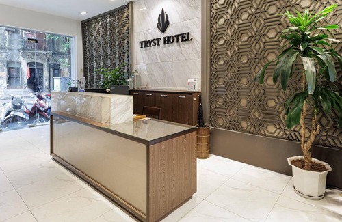 Truc Bach House | Family-Sized Luxe Stay | Base for Hanoi Adventures