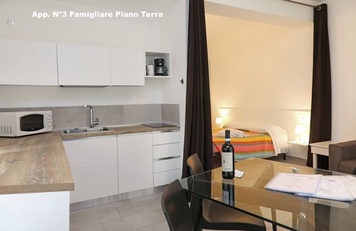 Bardolino Apartment | FAMILY STUDIO NO. 3 OF 3V - IN THE CENTER