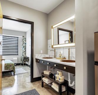 Pacific Hotel | Family Suite With Private Kitchenette And Pool