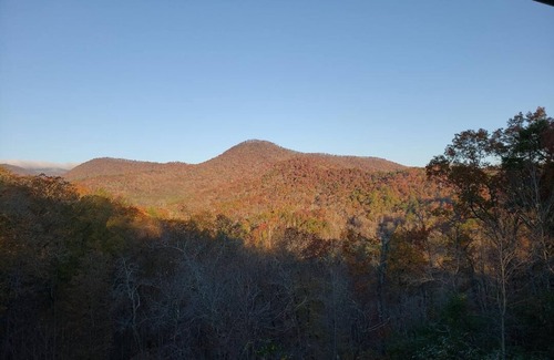 Hiawassee Cabin | Family Time Cabin/Mountain views