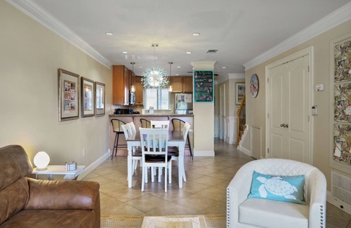 West Panama City Beach House | FAMILY VACATION Walk to BEACH! Updated Townhouse. BEACHES, POOLS, PARKS and 30A.