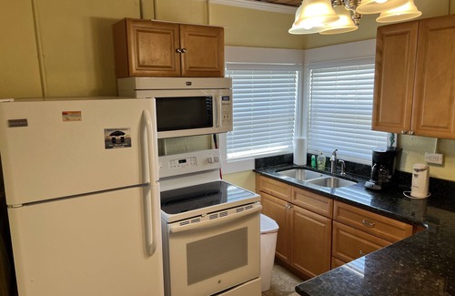 Laguna Beach Estates Cottage | Family Vacation Beach Cottage ~ Across from the Beach