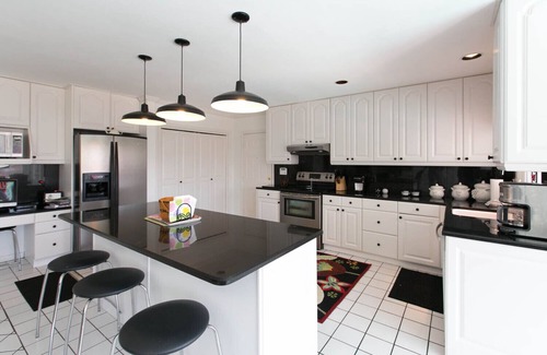 Dixie - Berryhill House | family vacation, BOATING, with heated pool Waterfront Lake wylie home -hot tub