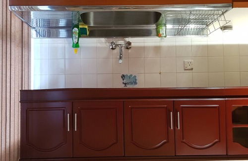 Bambalapitiya Apartment | Family Vacation for 8 Guests