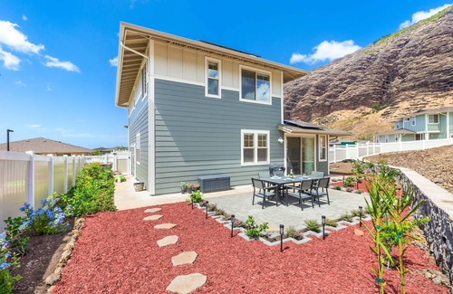 Makaha Valley House | Family Vacation Home w/Ocean View at Makaha Valley in Secure Gated Community