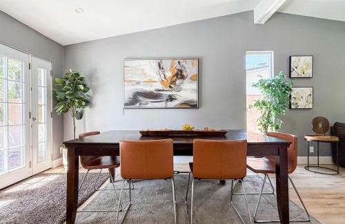 Calabasas House | Family Vacation Spot - 4BR Home - FB - Cal