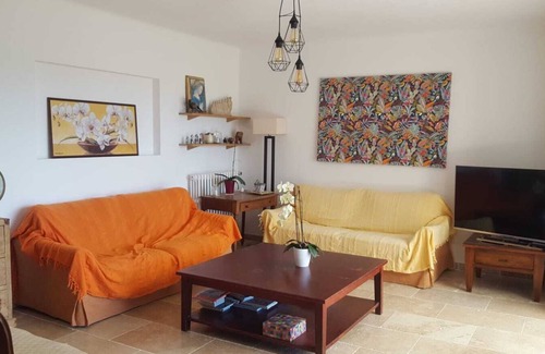 Aix-en-Provence Villa | Family villa Aix en Provence sleeps 9