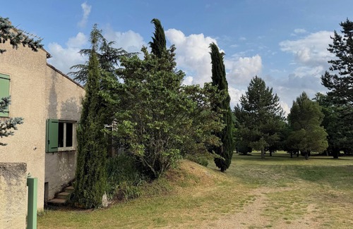 Banon House | FAMILY VILLA with private swimming pool, on huge wooded grounds
