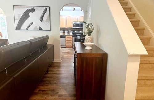 Durham House | Family & Work Home Near Duke University & Hospitals