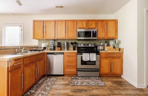 Durham House | Family & Work Home Near Duke University & Hospitals