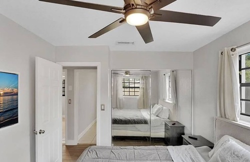 Sunset House | Fancy Beach House 5 mins from FLL Airport/Beach!