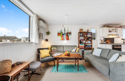 Trans House | "Fannie" - 200m from the sea by Interhome