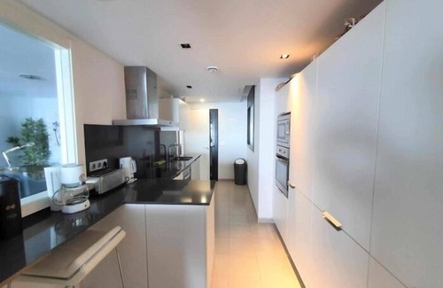Lloret Town Center Apartment | Fantástico Piso Nuevo en 1ª línea de mar