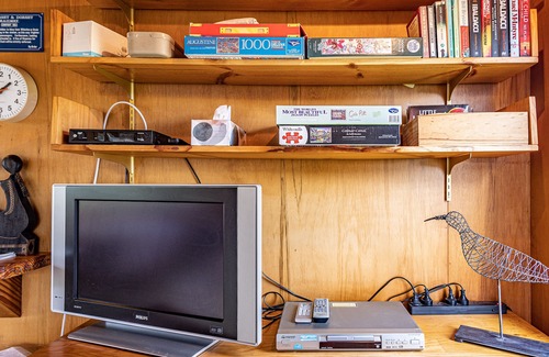 National Park Village House | Fantail Lodge - National Park Holiday Home