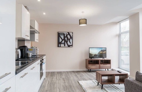 Salford Apartment | Fantastic 1 Bed Apartment, Manchester - Sleeps 2