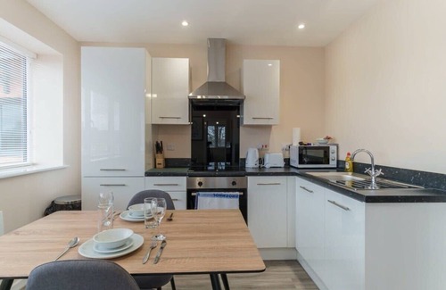 Salford Apartment | Fantastic 1 Bed Flat, Manchester - Sleeps 3