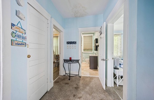 Wilmington Apartment | Fantastic 3BR apartment with 1King 2queen Wilmington, perfect for long stays.