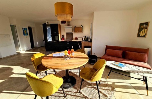 Moncale Apartment | Fantastic apartment with heated pool s in Calvi - Moncale