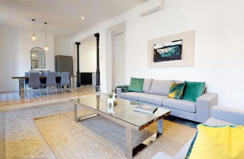 Barrio de las Letras Apartment | Fantastic apartment for 4 near Museums SAN AGUSTIN I