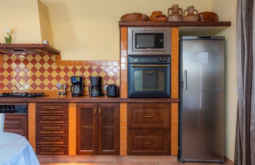 Arta Villa | Fantastic Country House "Taconera" with Wi-Fi, Pool, Garden and Terraces