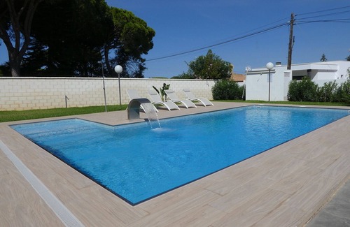 Conil de la Frontera House | Fantastic villa with private swimming pool in Mayorazgo near Conil.