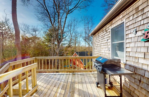 Cedar Bushes House | Fantastic Family-Friendly Gem w/Spacious Deck, Fast WiFi, & Beach Access Nearby