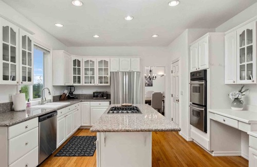 Bull Mountain House | Fantastic Family Friendly Bull Mountain Home, Pets OK, Game Room w/Ping Pong, Short Walk to Park