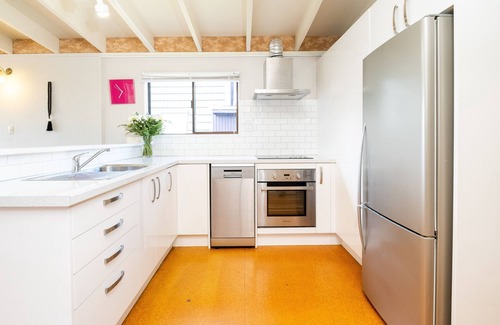 Waimarama House | Fantastic family holiday home at Waimarama!