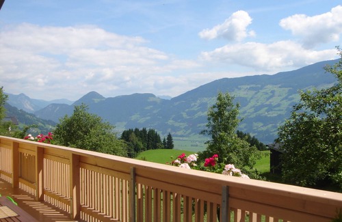 Fuegenberg House | Fantastic holiday home with a terrace and a wonderful panorama over the Zillertal.