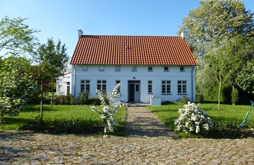 Kalkhorst House | Fantastic luxury house near the beach in a large beautiful garden