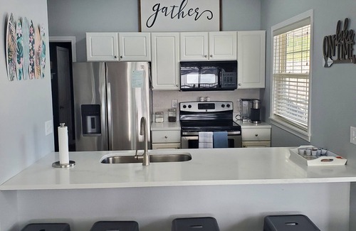 Lakeland Condo | FANTASTIC MAIN CHANNEL VIEW from Renovated Waterfront 3BR/2BA Top Floor Condo